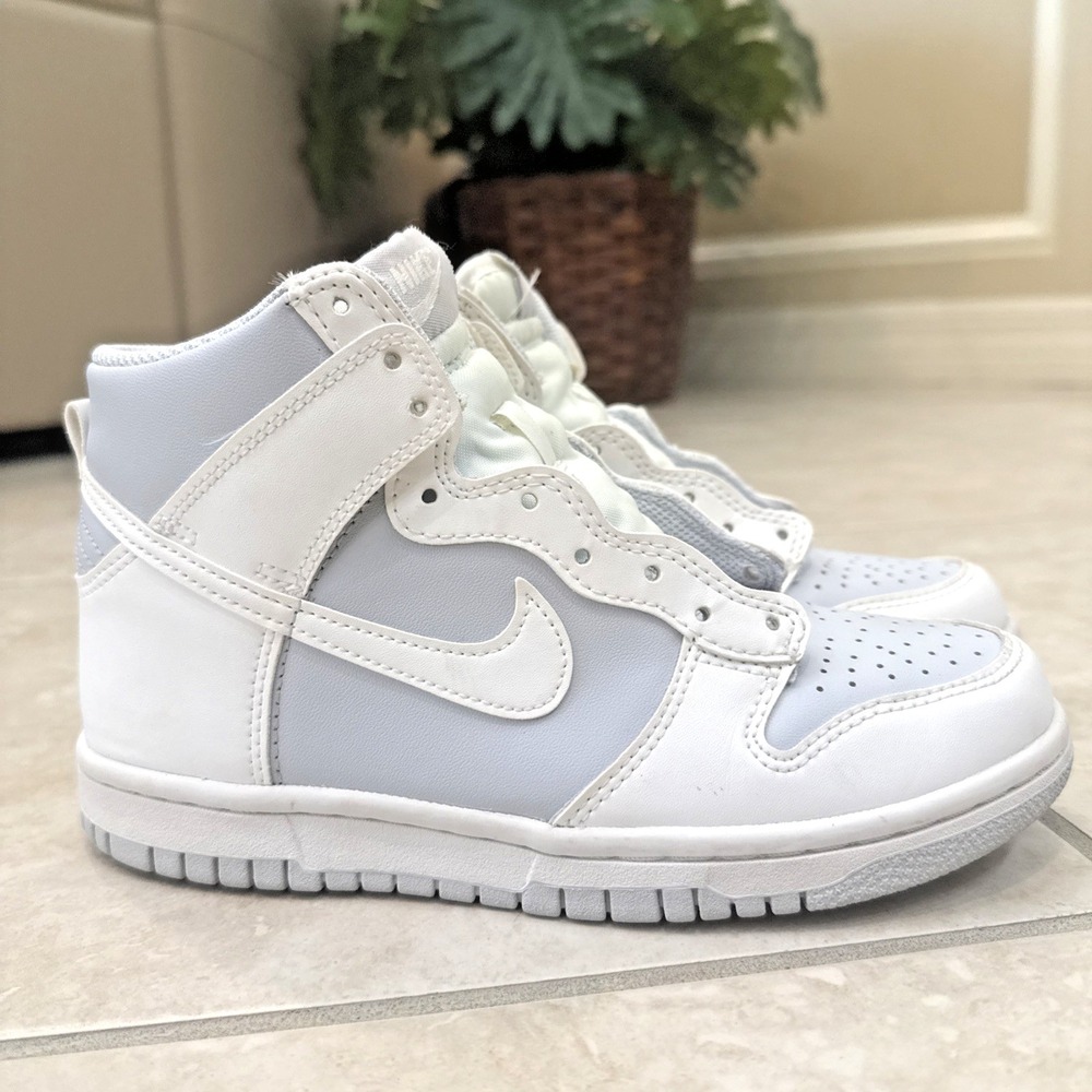 Nike Dunk High GS Sneaker Size 4.5Y Summit White‎ Pure Platinum DB2179 107 Shoes